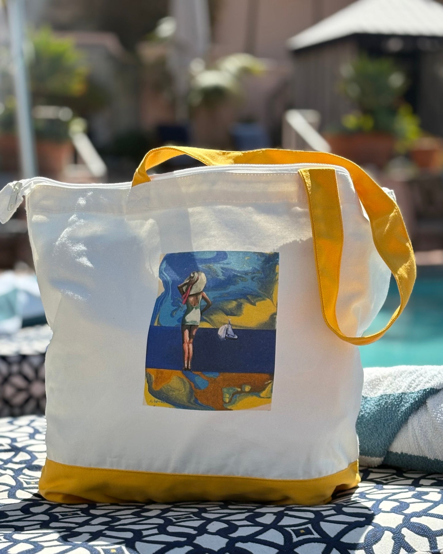 Gazing Lady Large Cotton Zip Beach Bag